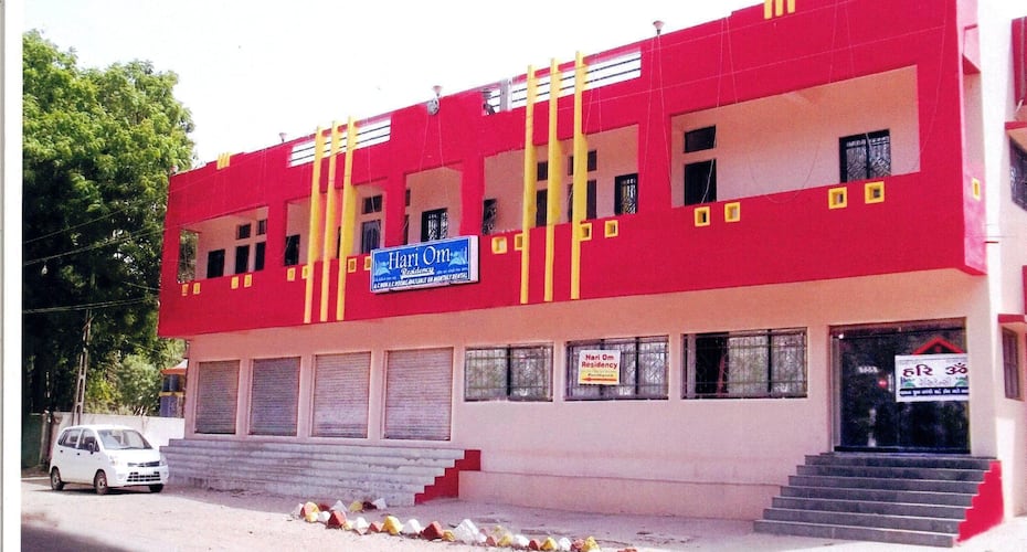 Hotel Hari Om Residency, Mundra 1